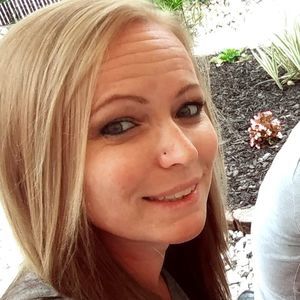 Meet your Posher, Leasha